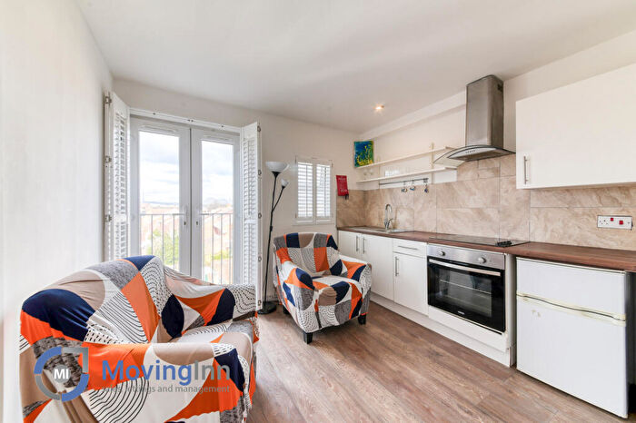 1 Bedroom Flat To Rent In Meadvale Road, Croydon, Surrey, CR0