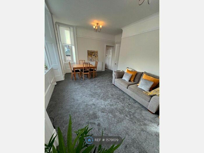 1 Bedroom Flat To Rent In Westercraigs, Glasgow, G31