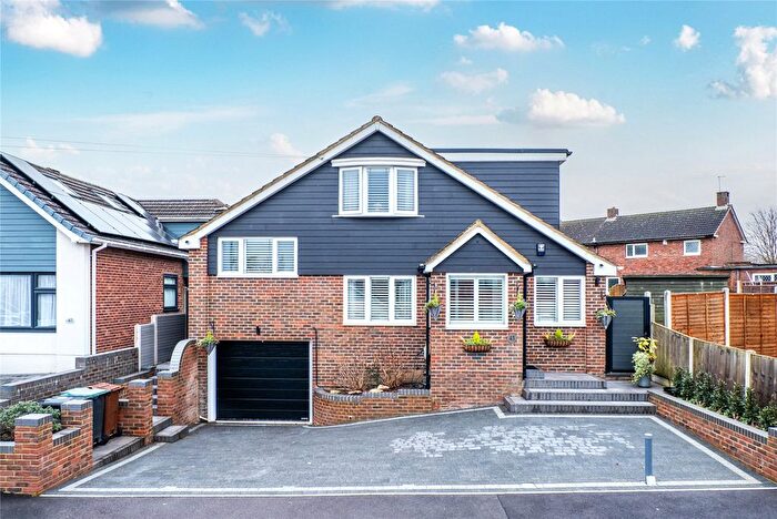 4 Bedroom Detached House For Sale In Orchard Avenue, Gravesend, Kent, DA11