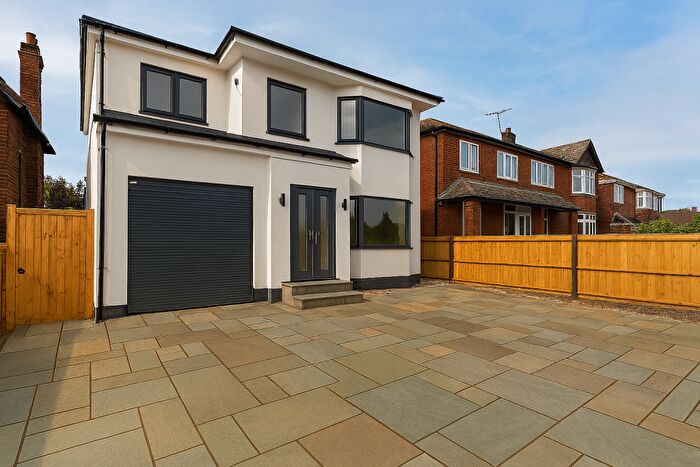 6 Bedroom Detached House To Rent In Hillsway Crescent, NG18