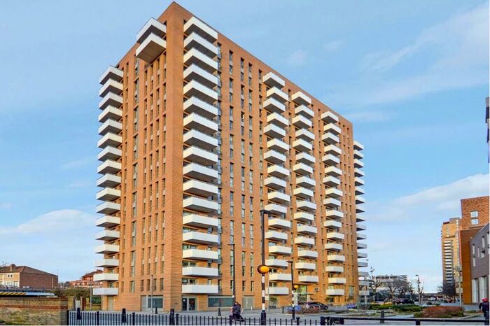 2 Bedroom Flat To Rent In Hannaford Walk, London, E3