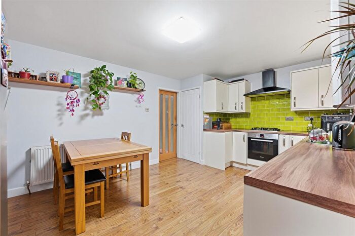 3 Bedroom Semi-Detached House For Sale In Holland Road, Old Whittington, S41