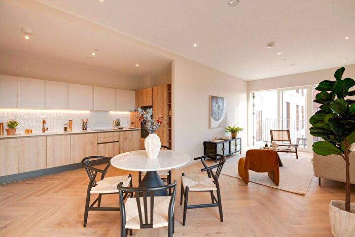 3 Bedroom Flat For Sale In The Tipton, Kentish Town, London, NW5