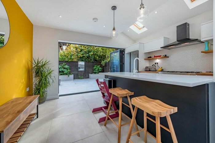 4 Bedroom Terraced House To Rent In Rectory Lane, London, SW17