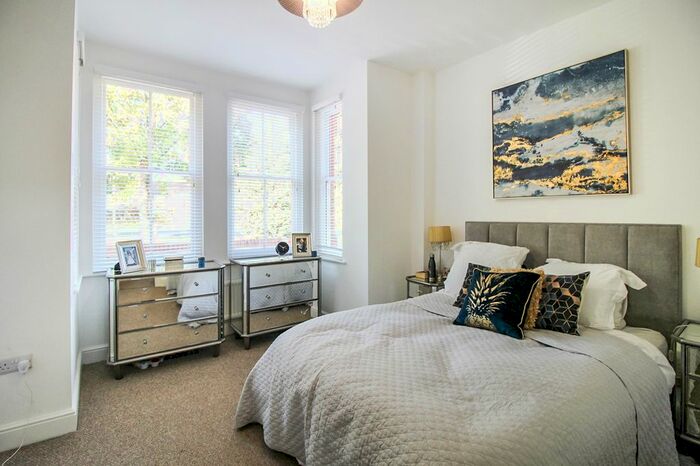 2 Bedroom Flat To Rent In Amelia Court, Southampton Street, Farnborough, Hampshire, GU14