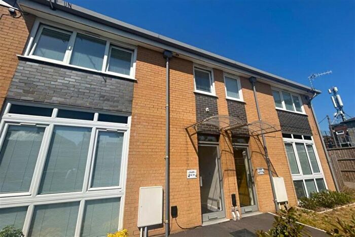 1 Bedroom Flat To Rent In Freemantle, SO15