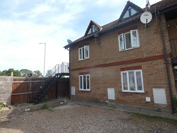 1 Bedroom Flat To Rent In Chase Court, Thetford, IP24