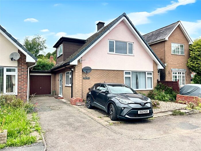 3 Bedroom Bungalow For Sale In Mill Lane, Welshpool, Powys, SY21