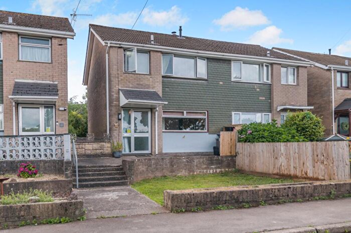 3 Bedroom Semi-Detached House For Sale In Hafod Road, Ponthir, Newport, NP18