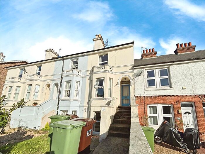 1 Bedroom Flat To Rent In Queens Road, Tunbridge Wells, Kent, TN4