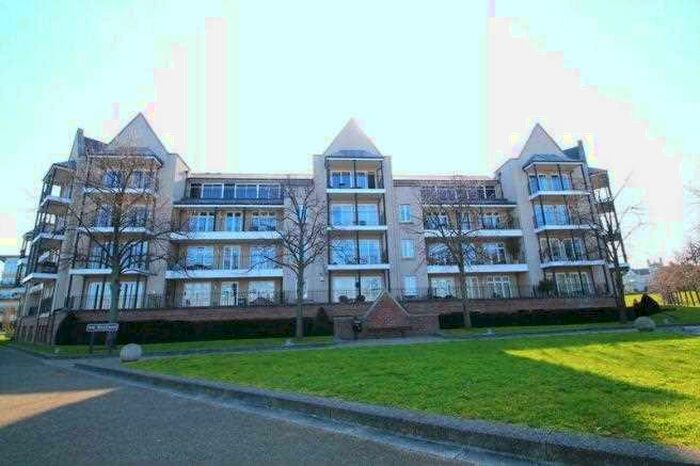 2 Bedroom Apartment To Rent In The Boulevard, Ingress Park, Greenhithe, DA9