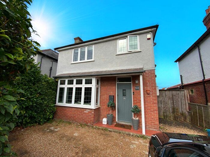 3 Bedroom Detached House To Rent In Reading Road, Farnborough, GU14