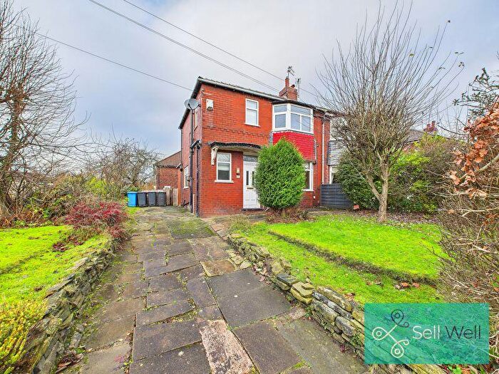 3 Bedroom Semi-Detached House For Sale In Old Clough Lane, Worsley, Manchester, M28