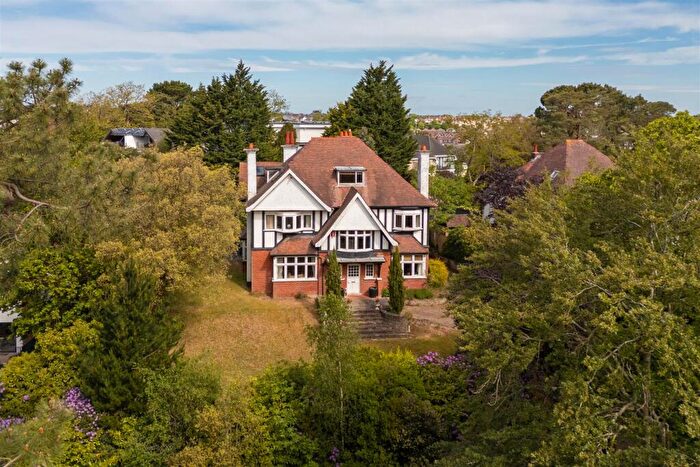 6 Bedroom Detached House For Sale In Munster Road, Lower Parkstone, BH14