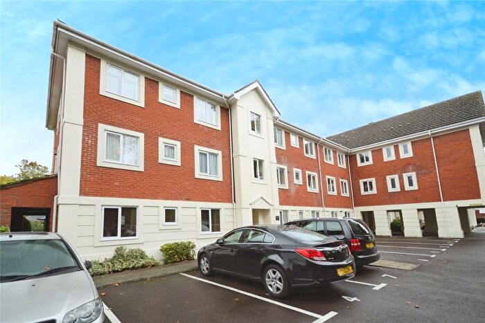 2 Bedroom Flat To Rent In London Road, Reading, RG1