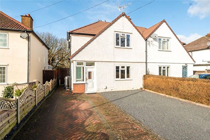 3 Bedroom Semi Detached House For Sale In Surbiton, KT6