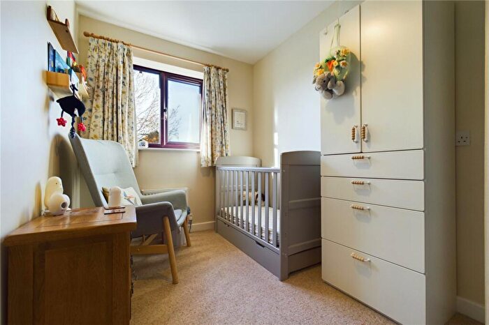 2 Bedroom End Of Terrace House For Sale In Thrush Close, Burghfield Common, Reading, RG7