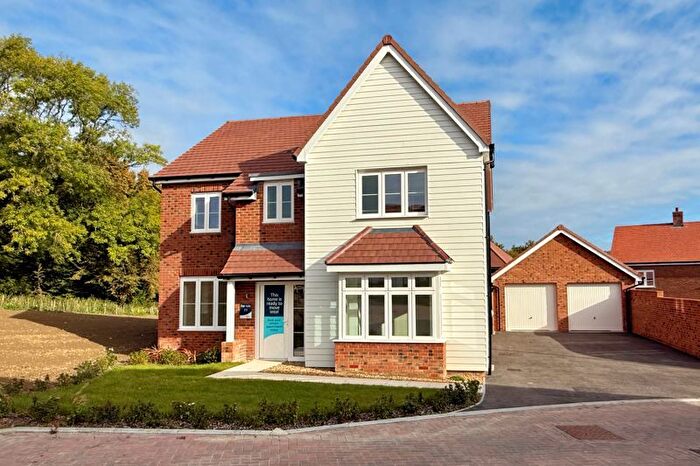 5 Bedroom Detached House For Sale In Brimstone Road, Hamstreet, TN26