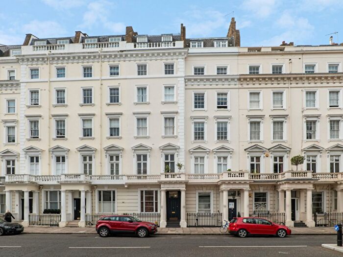 2 Bedroom Flat For Sale In St Georges Drive, London, SW1V