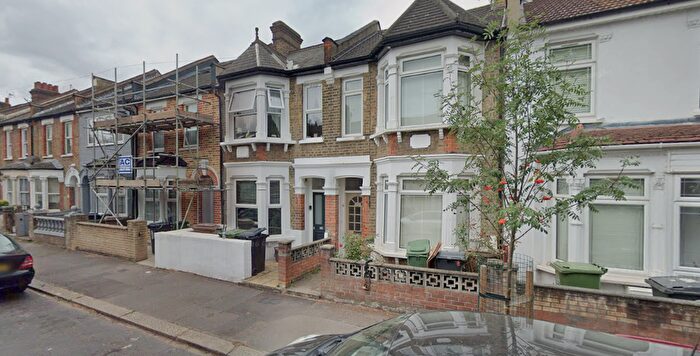 2 Bedroom Flat To Rent In Russell Road, London, E17