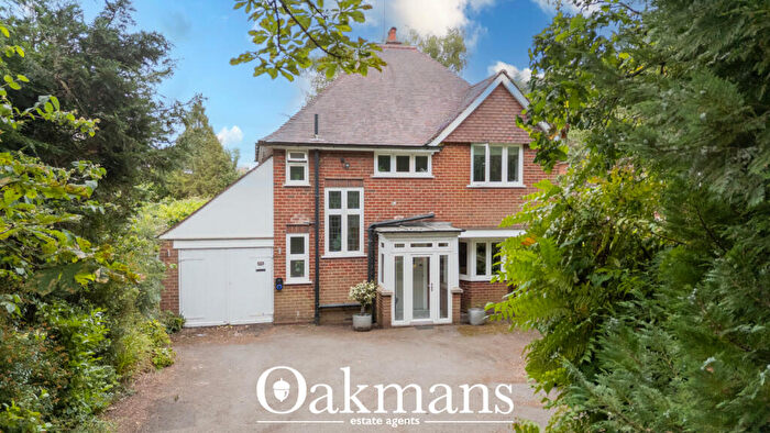 3 Bedroom Semi-Detached House For Sale In Redditch Road, Kings Norton, Birmingham, West Midlands, B38