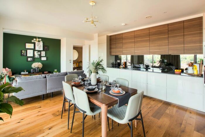2 Bedroom Flat To Rent In Copperworks Wharf Sugar House Island, E15