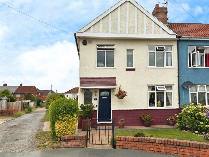 3 Bedroom End Of Terrace House For Sale In Guernsey Avenue, Broomhill, Bristol, BS4