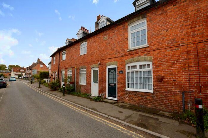 3 Bedroom Terraced House To Rent In Quidhampton, Salisbury, SP2