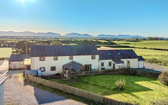 5 Bedroom Equestrian Facility For Sale In Bodwina Bellaf, Gwalchmai, Anglesey, LL65