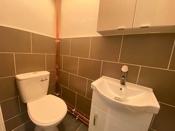 1 Bedroom Apartment To Rent In Sharers, Beaconsfield Street, Radford, NG7
