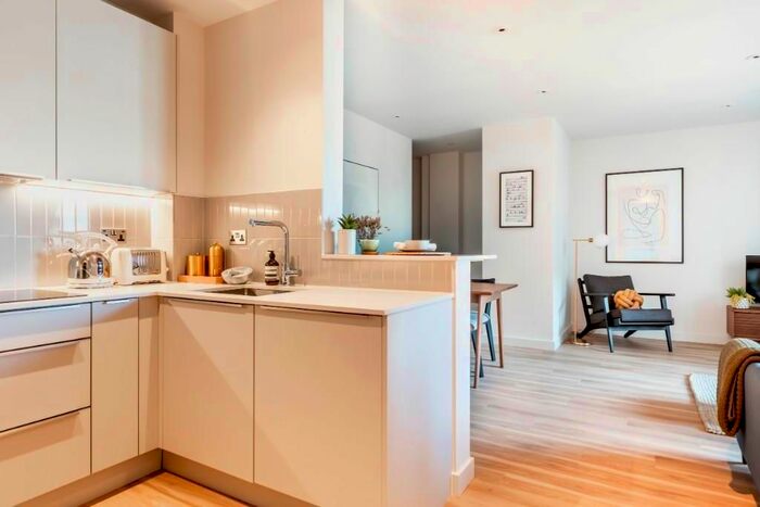 1 Bedroom Flat To Rent In George Street, Croydon, CR0