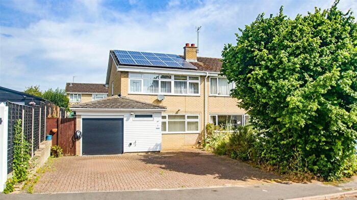 4 Bedroom Semi-Detached House For Sale In Victory Close, Bury St. Edmunds, IP33