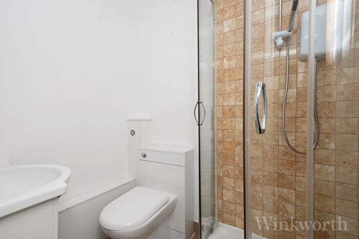 1 Bedroom Flat To Rent In New Cross Road, London, SE14