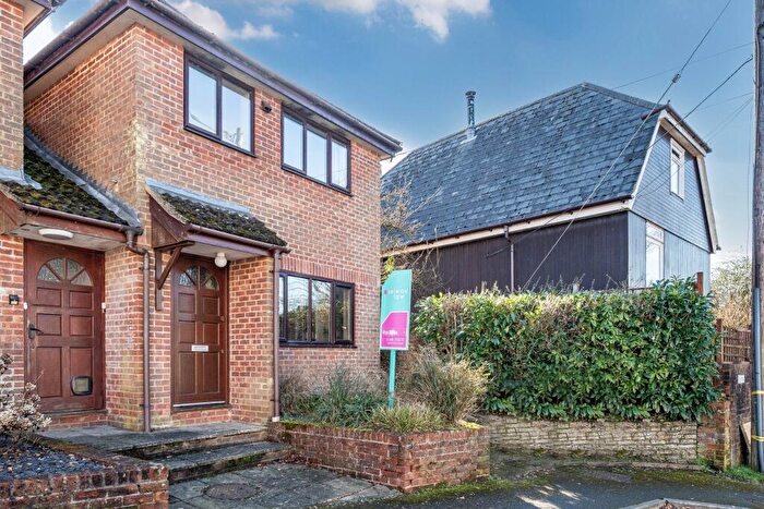 1 Bedroom Flat For Sale In Haslemere, GU27