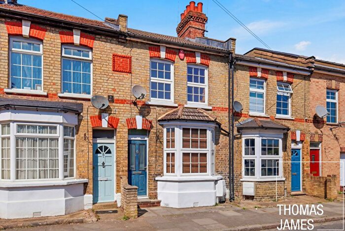 2 Bedroom Terraced House For Sale In Edward Grove, Barnet, EN4