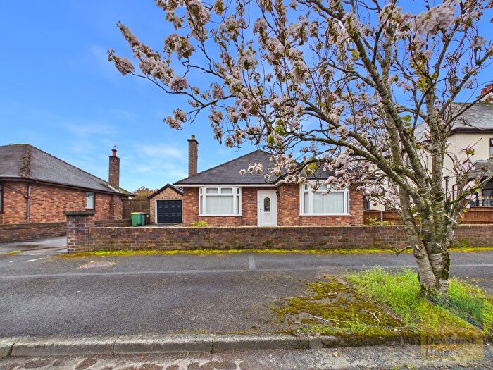 3 Bedroom Bungalow For Sale In Victoria Road, Fulwood, PR2