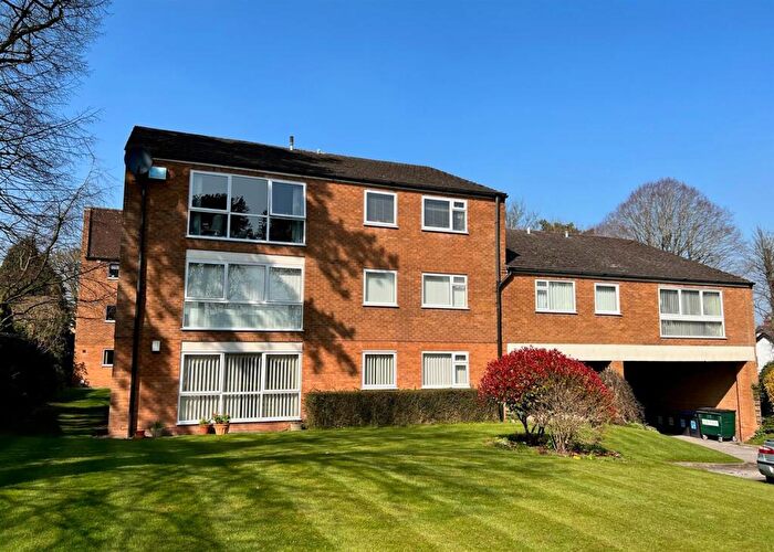 2 Bedroom Flat For Sale In Harborough Court, Belwell Lane, Sutton Coldfield, B74