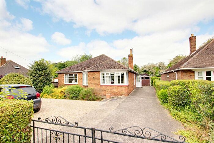 2 Bedroom Detached Bungalow For Sale In Hamilton Road, Alford, LN13