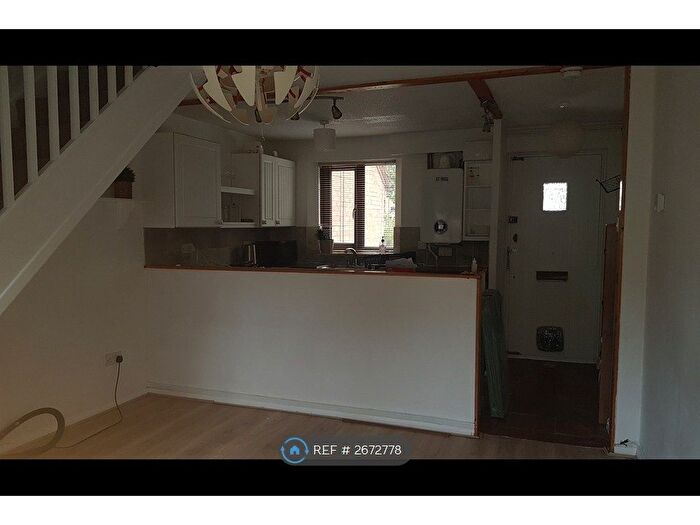 1 Bedroom Terraced House To Rent In Millers Dyke, Quedgeley, Gloucester, GL2