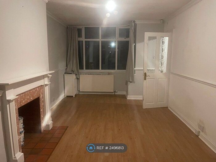 3 Bedroom Semi-Detached House To Rent In Downham Crescent, Prestwich, Manchester, M25