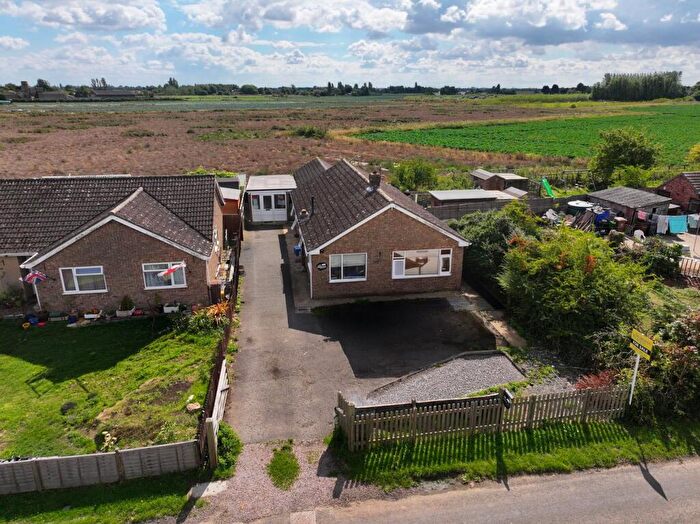 4 Bedroom Detached Bungalow For Sale In Station Road, Old Leake, Boston, PE22