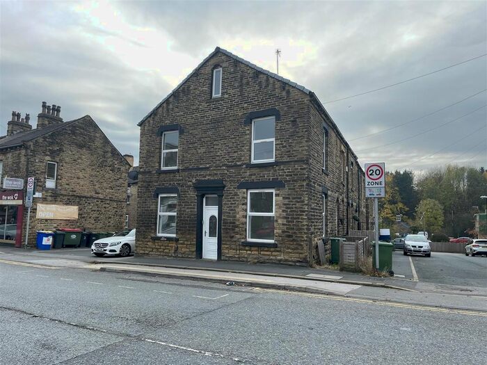 3 Bedroom Terraced House To Rent In South View, Stanningley, Leeds LS28