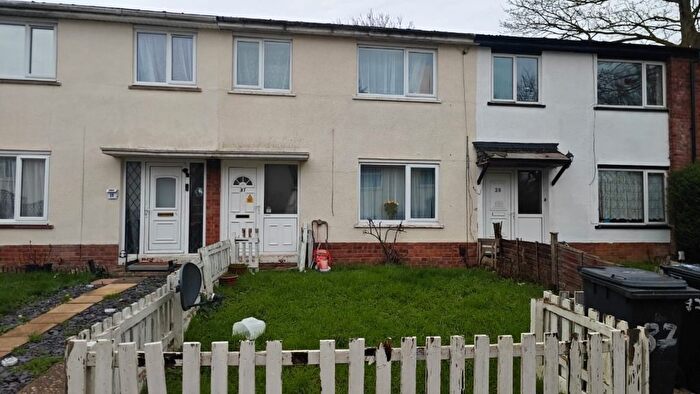 3 Bedroom Terraced House To Rent In Swinburne Road, Wellingborough, NN8