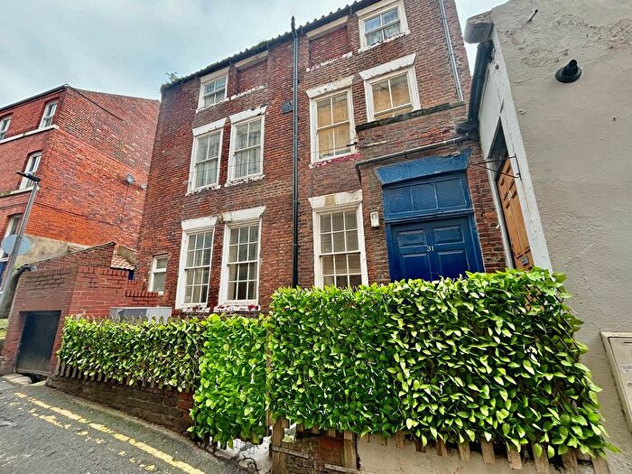 1 Bedroom Flat To Rent In Silver Street, Whitby, YO21