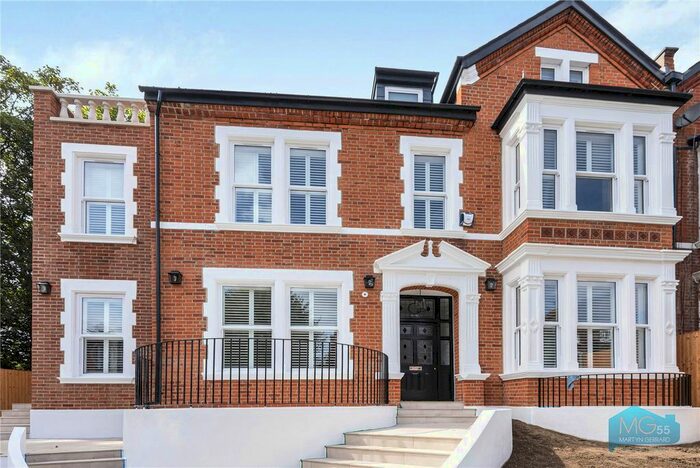 2 Bedroom Flat To Rent In Crouch Hill, Crouch End, London, N8