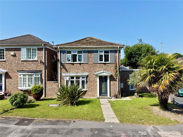 3 Bedroom Detached House For Sale In Thorns Drive, Greasby, Wirral, Merseyside, CH49