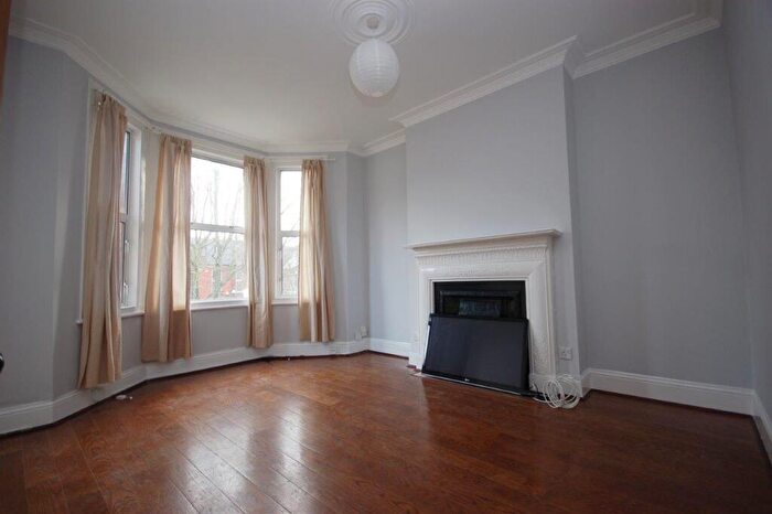 2 Bedroom Flat To Rent In Furness Road, London, NW10