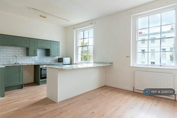 1 Bedroom Flat To Rent In London Road, Cheltenham, GL52