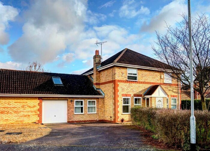 4 Bedroom Detached House To Rent In Cowslip Drive, Little Thetford, Ely, CB6