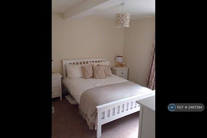 1 Bedroom Flat To Rent In Rear Sycamore Villas, Newcastle Upon Tyne, NE2